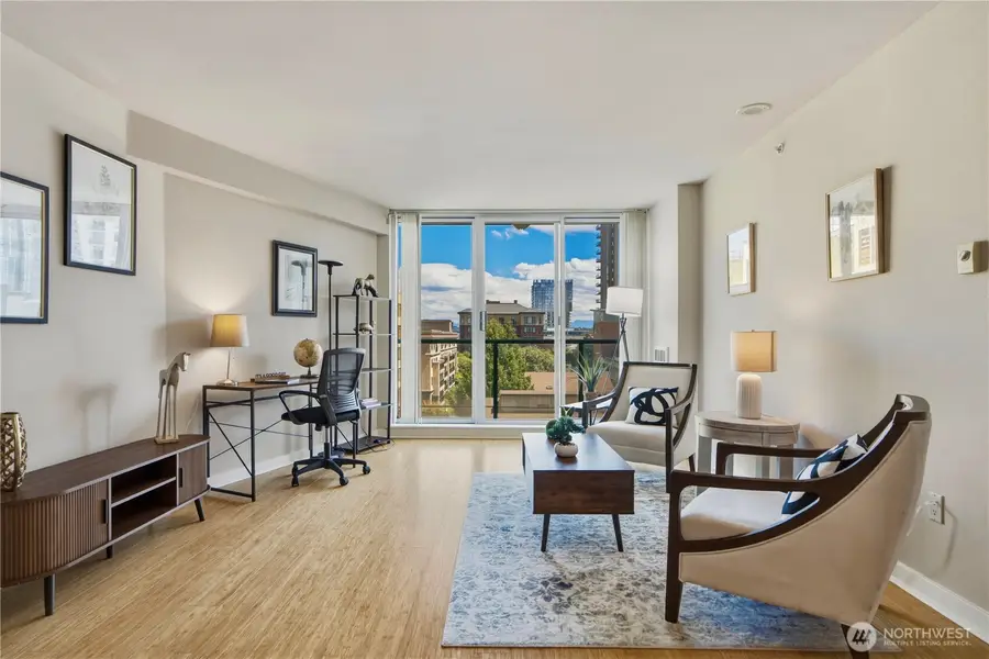 1100 106th Avenue Ne #704, Bellevue, WA 98004 - #2