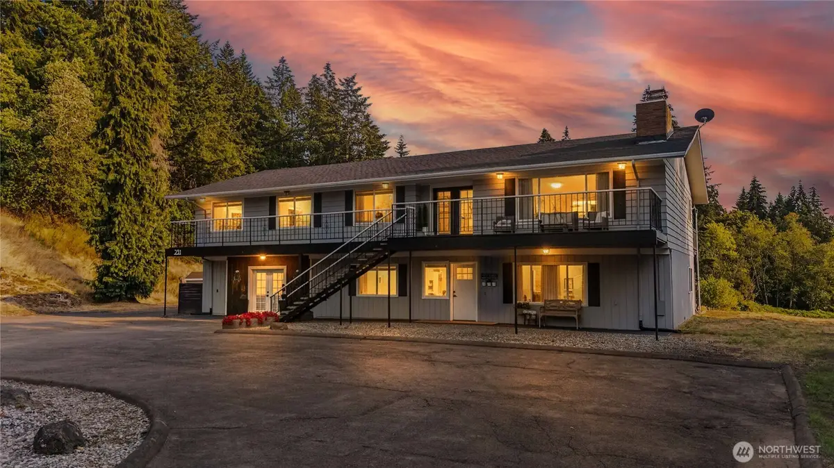 231 Ring Road, Kalama, WA 98625 - #1