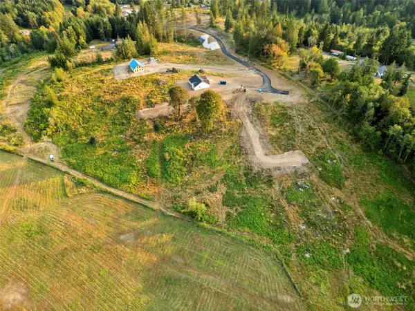 391 Brook Valley Road #4, Kelso, WA 98626