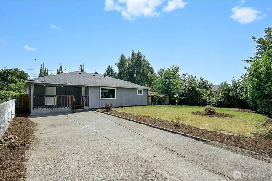 256 Douglas Street, Longview, WA 98632 - #2