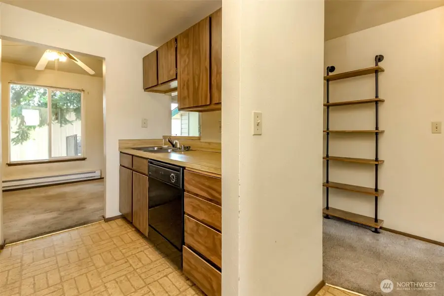 1102 8th Street Ne #4, Auburn, WA 98002 - #2