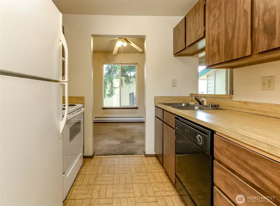 1102 8th Street Ne #4, Auburn, WA 98002 - #3