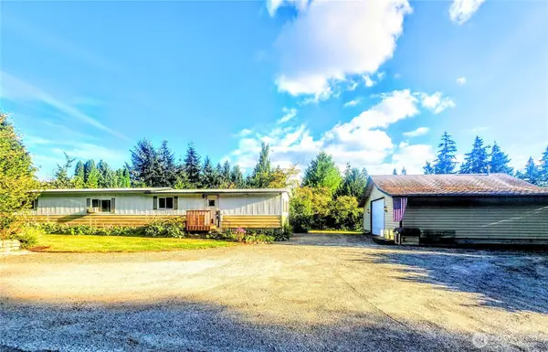 5918 256th Street E, Graham, WA 98338