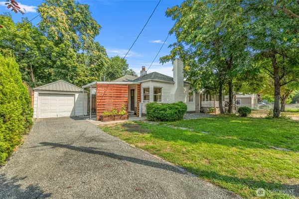 938 Washington St., Wenatchee, WA 98801