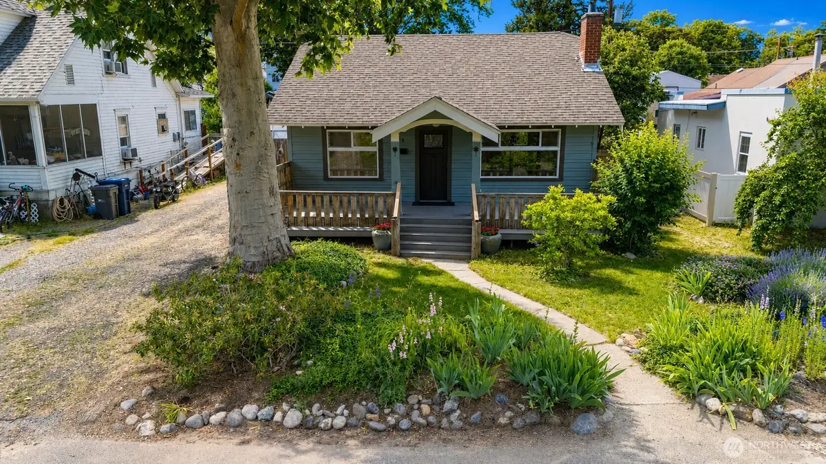 123 Riverfront Drive, Cashmere, WA 98815 - #1
