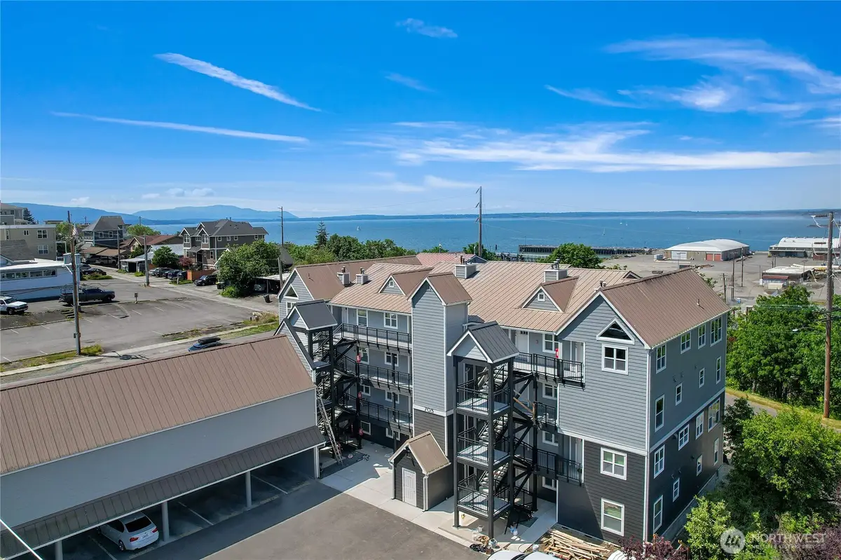 705 N State Street #301, Bellingham, WA 98225 - #1