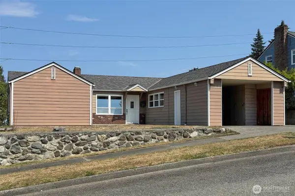 1111 E Ninth Street, Port Angeles, WA 98362