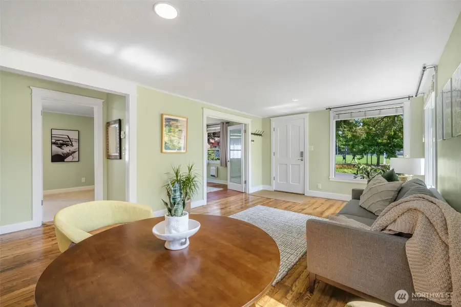 11017 31st Avenue Ne, Seattle, WA 98125 - #3