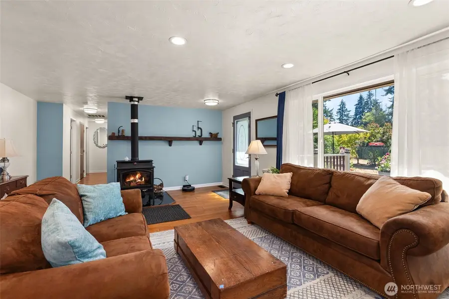 17642 Irwin Street Sw, Rochester, WA 98579 - #3