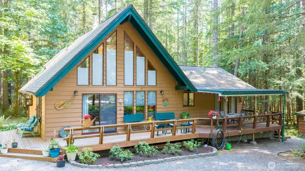 30 N Mt Jupiter Place, Hoodsport, WA 98548