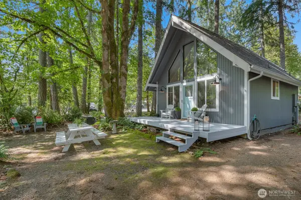 510 N Duckabush Drive E, Hoodsport, WA 98548