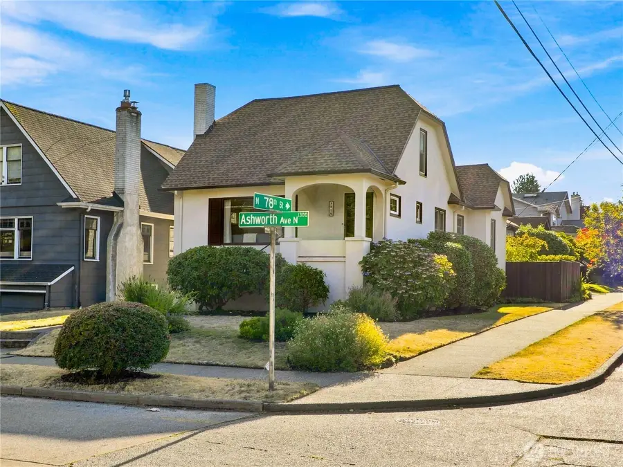 7719 Ashworth Avenue N, Seattle, WA 98103 - #3