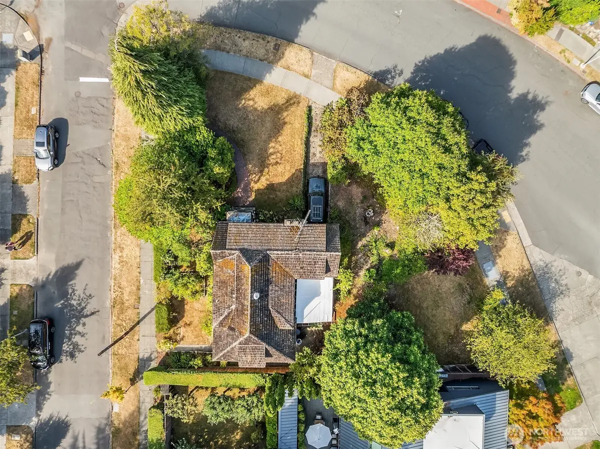 5003 NE 41st Street, Seattle, WA 98105 - #1