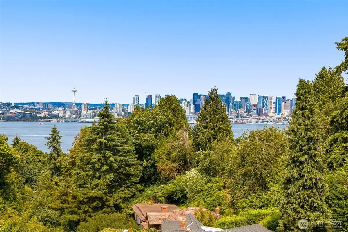 1914 Ferry Avenue Sw, Seattle, WA 98116 - #1