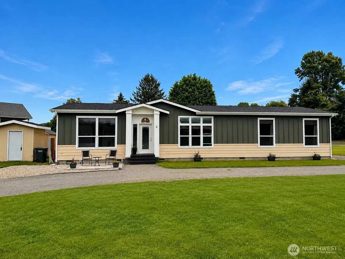 4 Nature Loop, Cathlamet, WA 98612 - #1