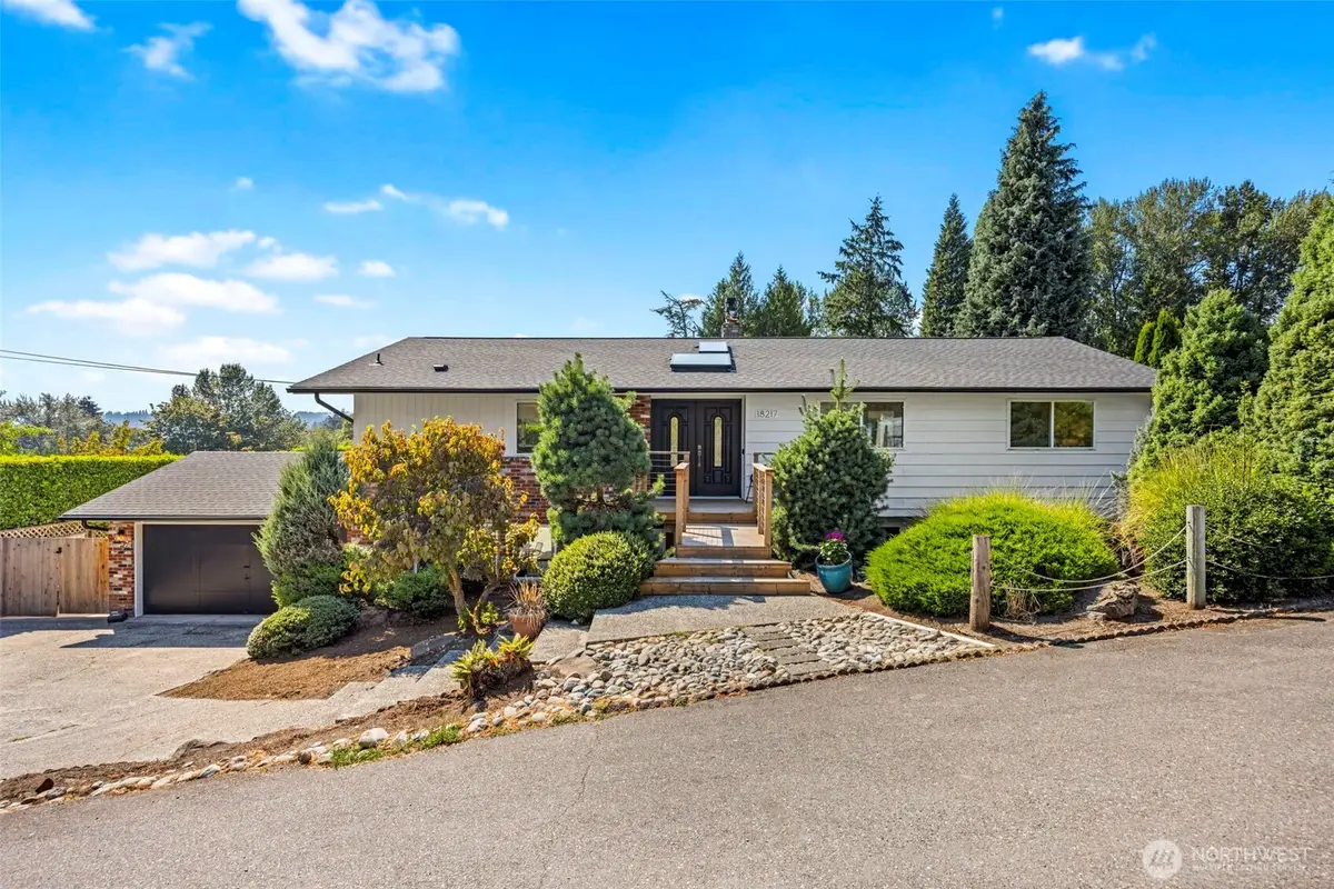 18217 62nd Avenue Ne, Kenmore, WA 98028 - #1