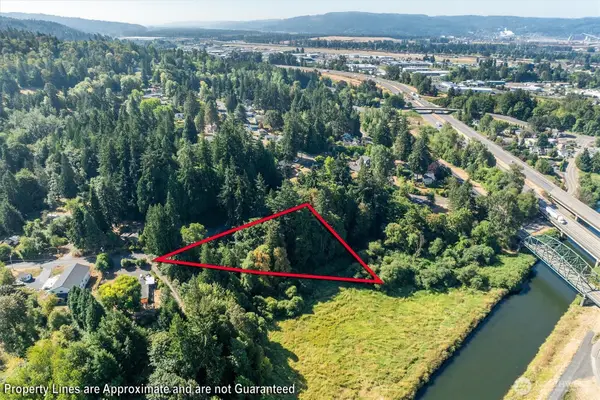 5 Valley View Drive, Kelso, WA 98626