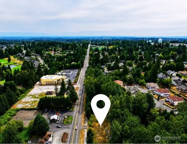 24225 132nd Ave Se #3, Kent, WA 98042