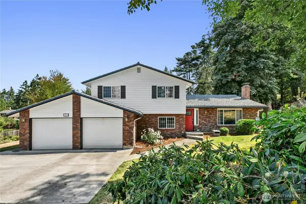 1210 Patriot Way, Oak Harbor, WA 98277