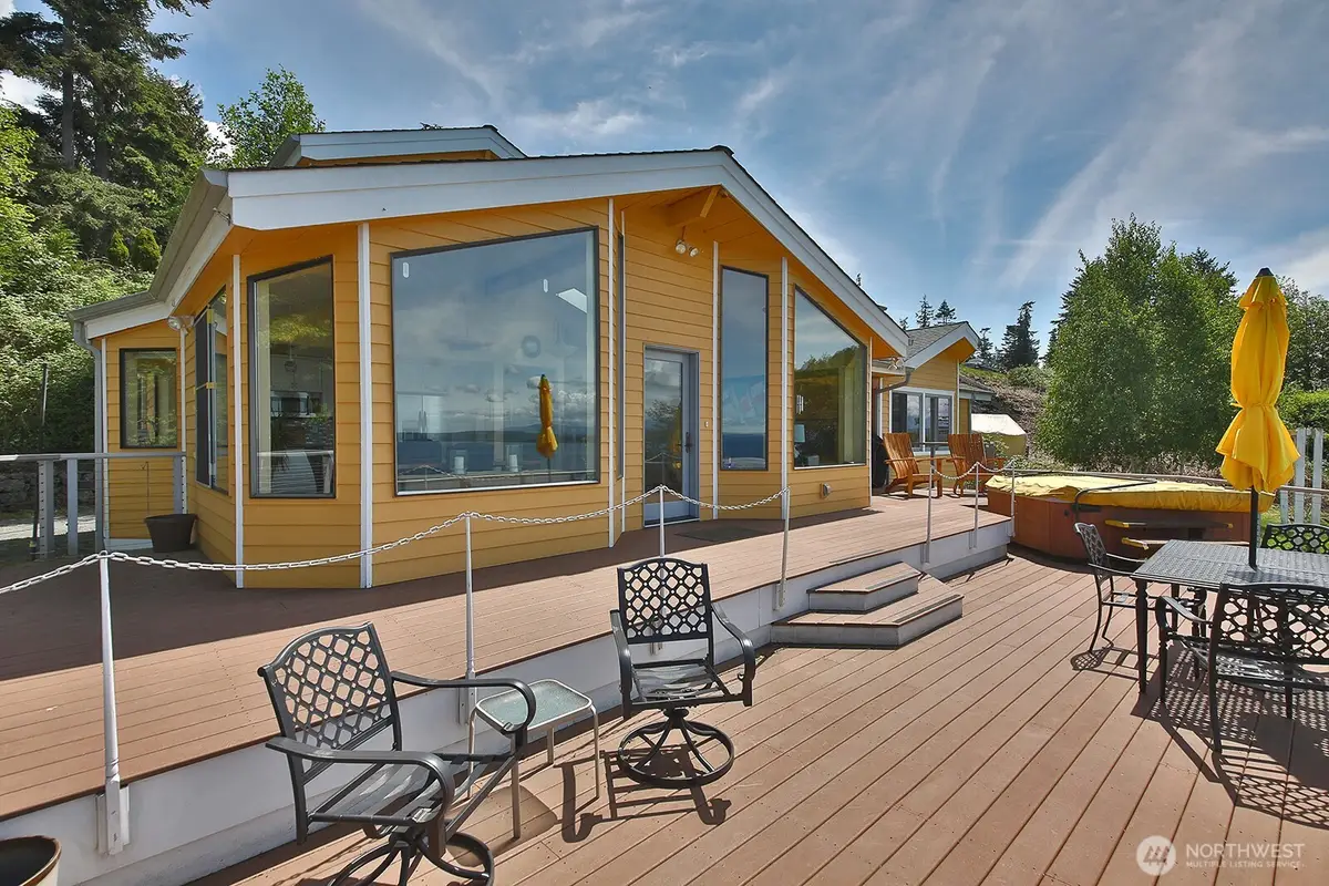 330 Susana Drive, Freeland, WA 98249 - #1
