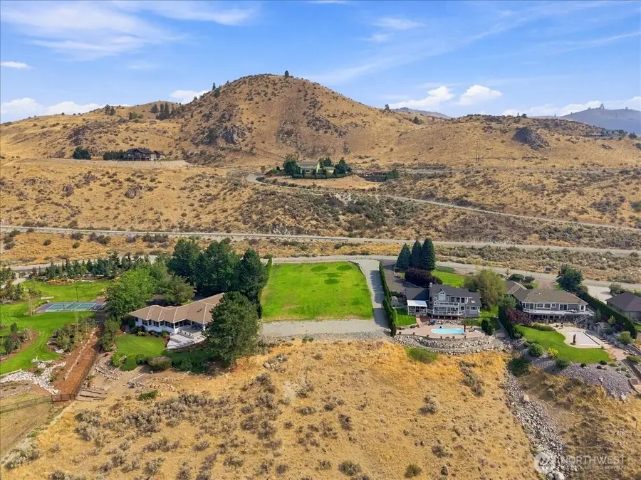125 Highpoint Lane #13, Chelan, WA 98816 - #2