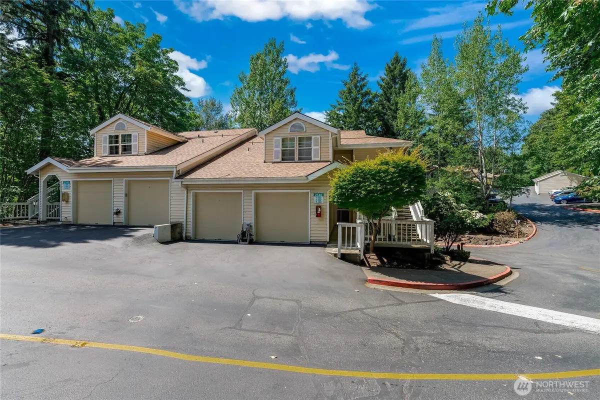 2540 118th Avenue Se #202, Bellevue, WA 98005 - #1