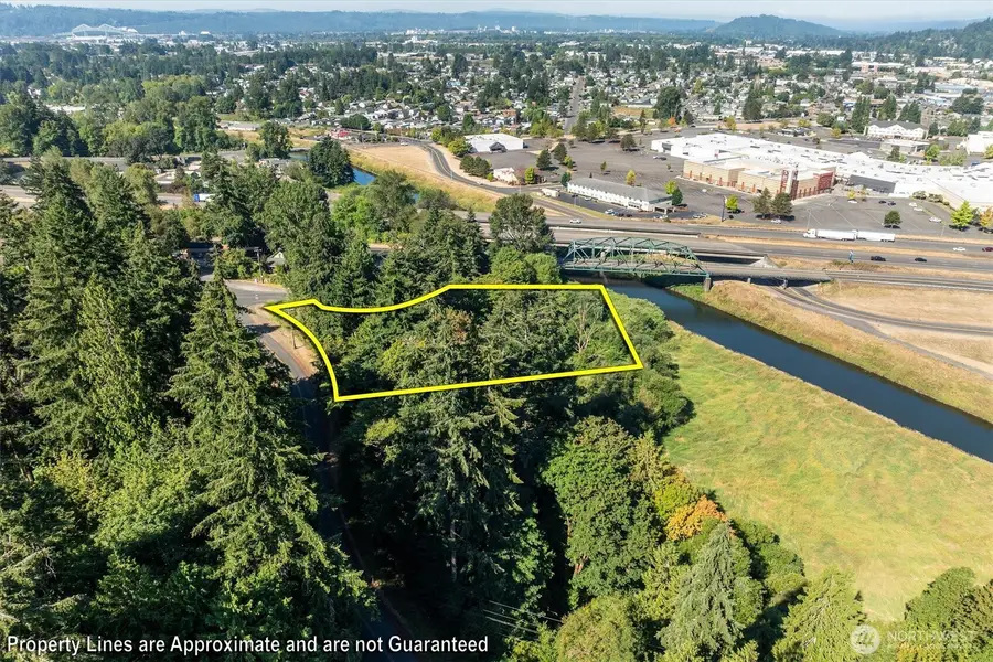 6 Valley View Drive, Kelso, WA 98626 - #3