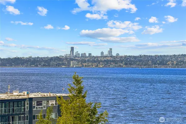 311 2nd Street S #101, Kirkland, WA 98033