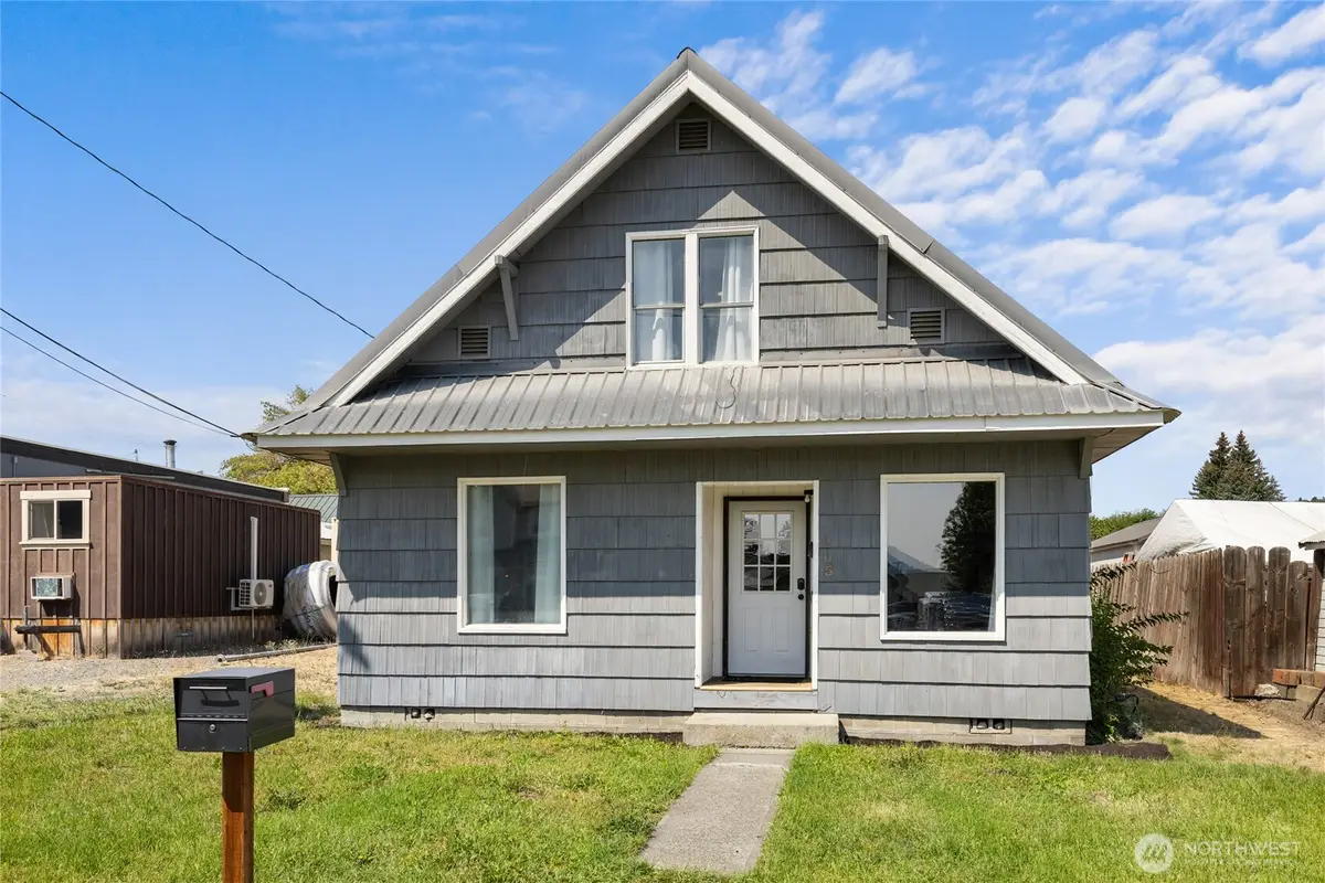 205 Yakima Ave, Cle Elum, WA 98922 - #1