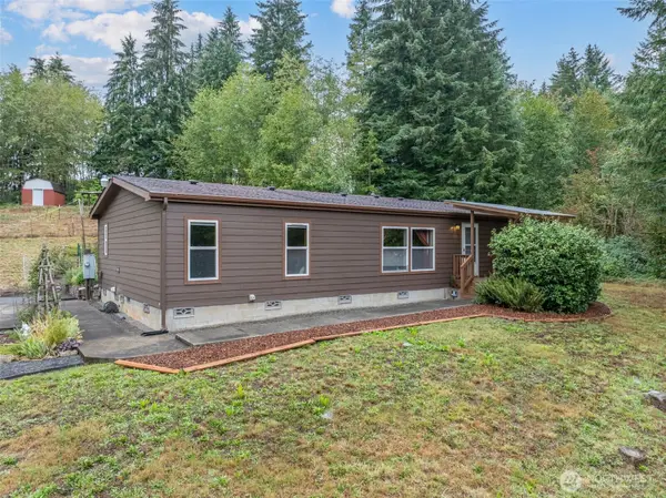 183 August Road, Onalaska, WA 98570