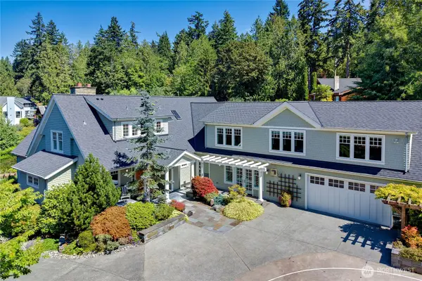9223 Allens Cove Lane Ne, Bainbridge Island, WA 98110