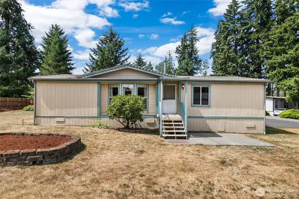 19024 2nd Street E #22, Lake Tapps, WA 98391