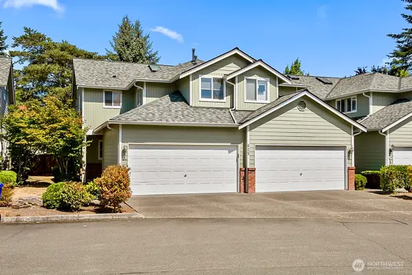 625 101st Place Se #A, Everett, WA 98208