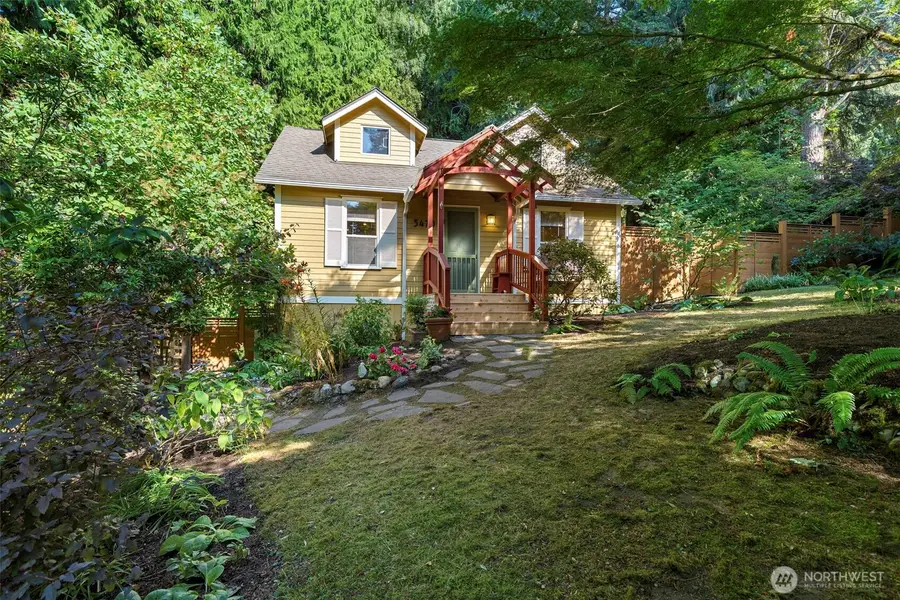 5470 Taylor Avenue Ne, Bainbridge Island, WA 98110 - #2