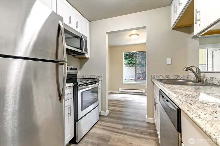 1102 8th Street Ne #6, Auburn, WA 98002 - #3