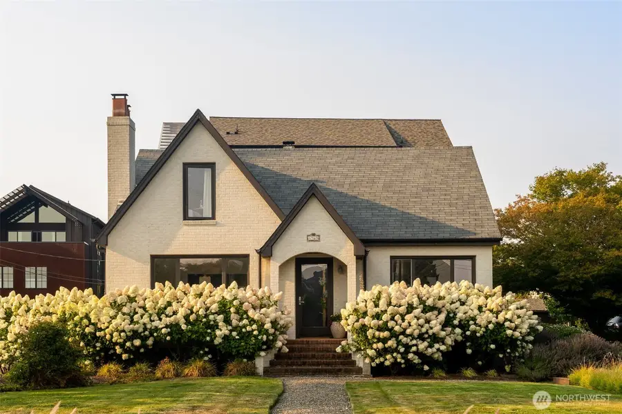 4569 Point White Drive Ne, Bainbridge Island, WA 98110 - #2