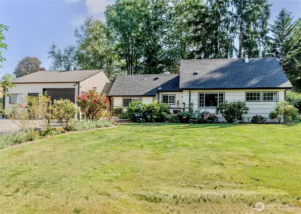 23425 SE 440th Street, Enumclaw, WA 98022