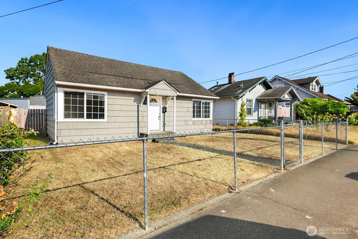 346 Pelly Avenue N, Renton, WA 98057 - #1