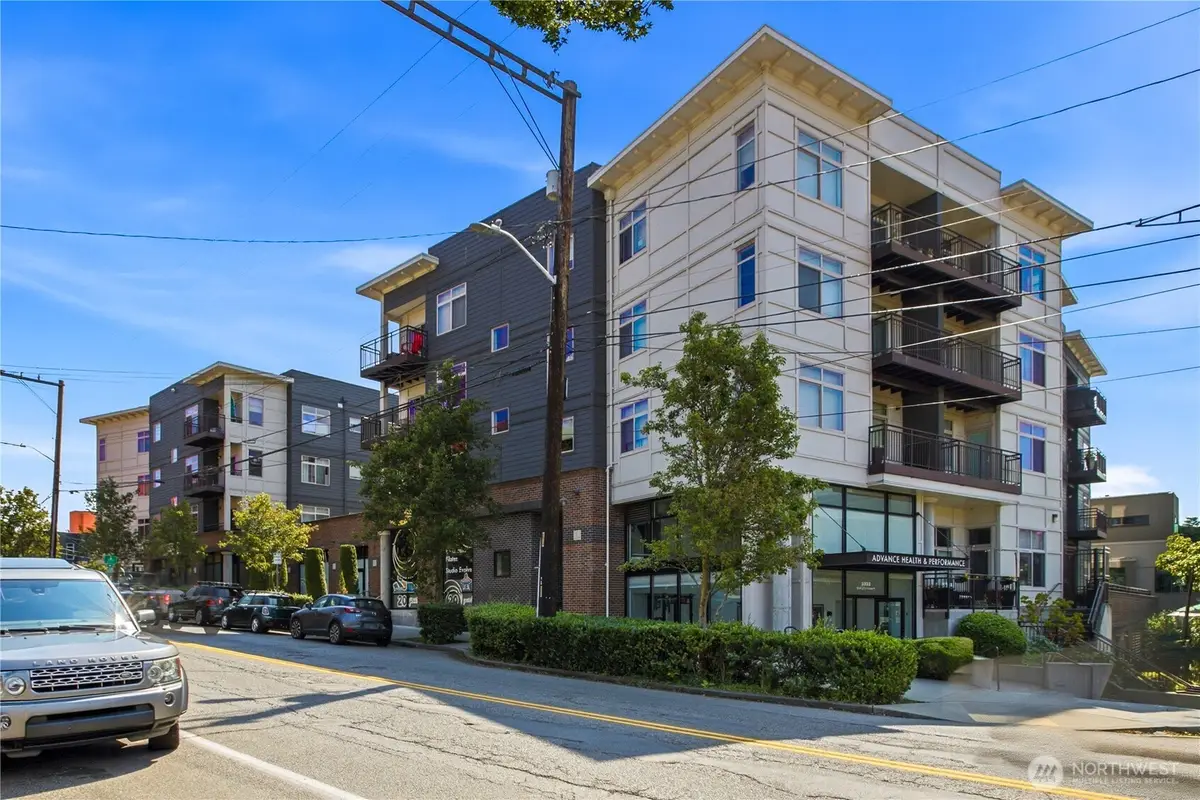 3333 Wallingford Avenue N #410, Seattle, WA 98103 - #1