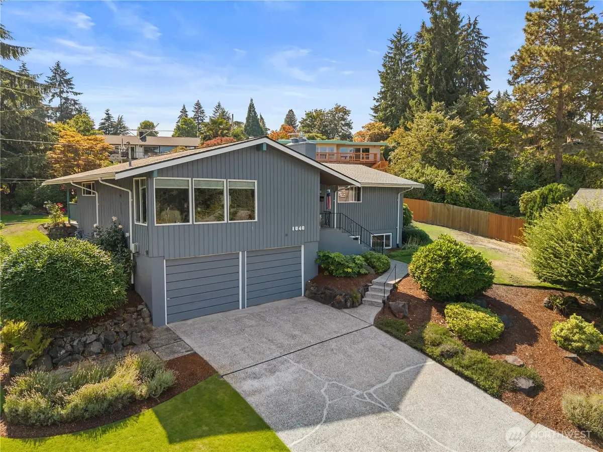 1040 Rosewood Lane, Fircrest, WA 98466 - #1