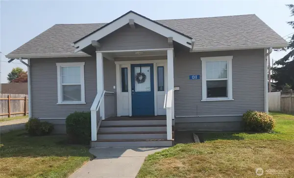 110 E Hazel Avenue, Burlington, WA 98233