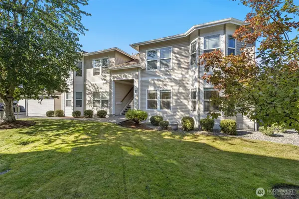 10025 9th Avenue W #E102, Everett, WA 98204