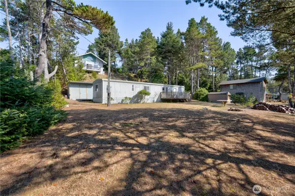 27914 K Lane, Ocean Park, WA 98640