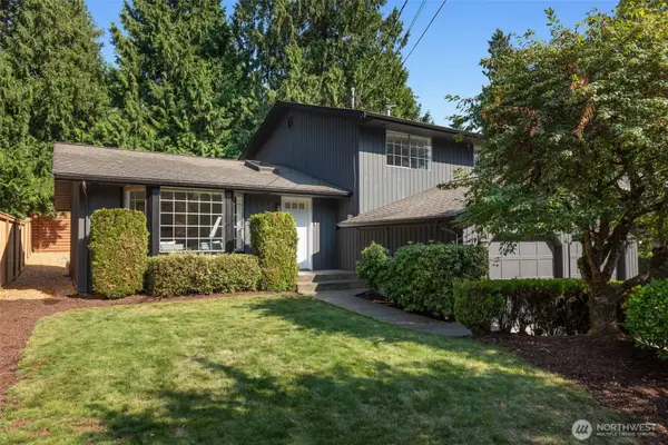 11228 108th Avenue Ne, Kirkland, WA 98033