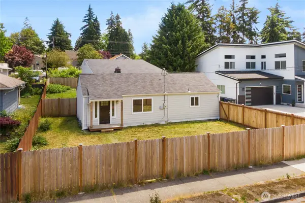 8823 S Yakima Avenue, Tacoma, WA 98444