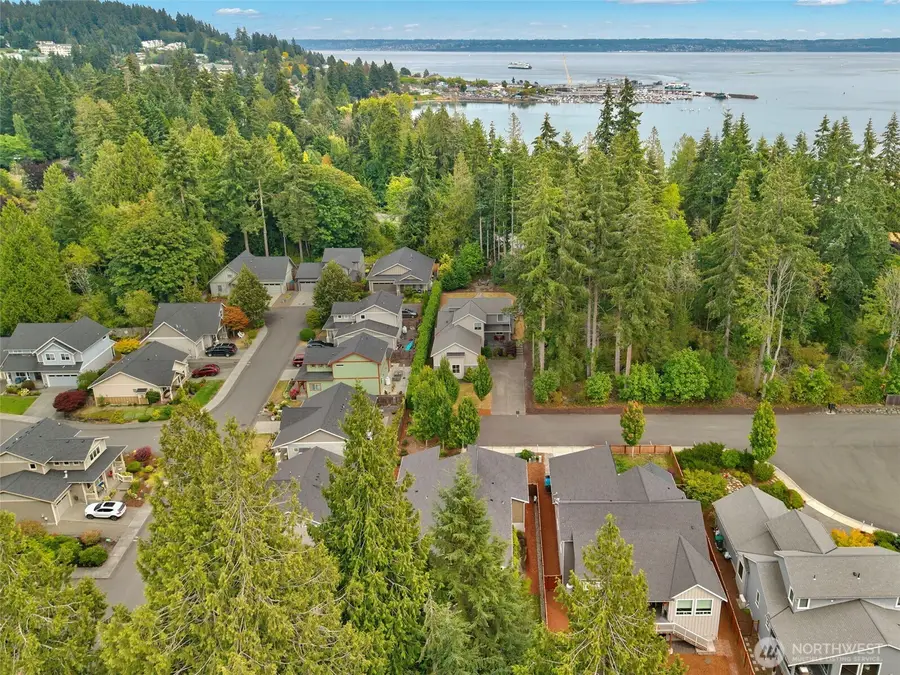 25719 Seabrook Place Ne, Kingston, WA 98346 - #3