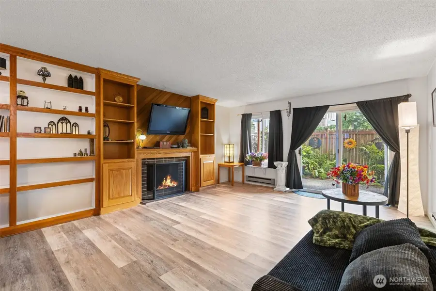 8823 Holly Drive #L101, Everett, WA 98208 - #3