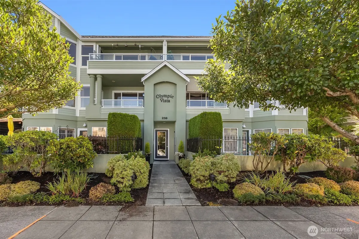 239 4th Avenue S #202, Edmonds, WA 98020 - #1