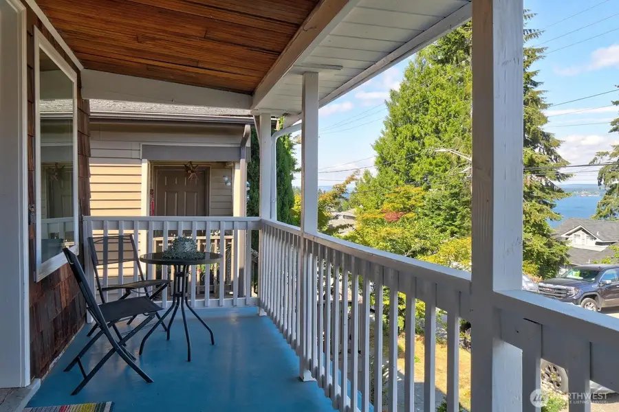 1113 33rd Avenue S, Seattle, WA 98144 - #2