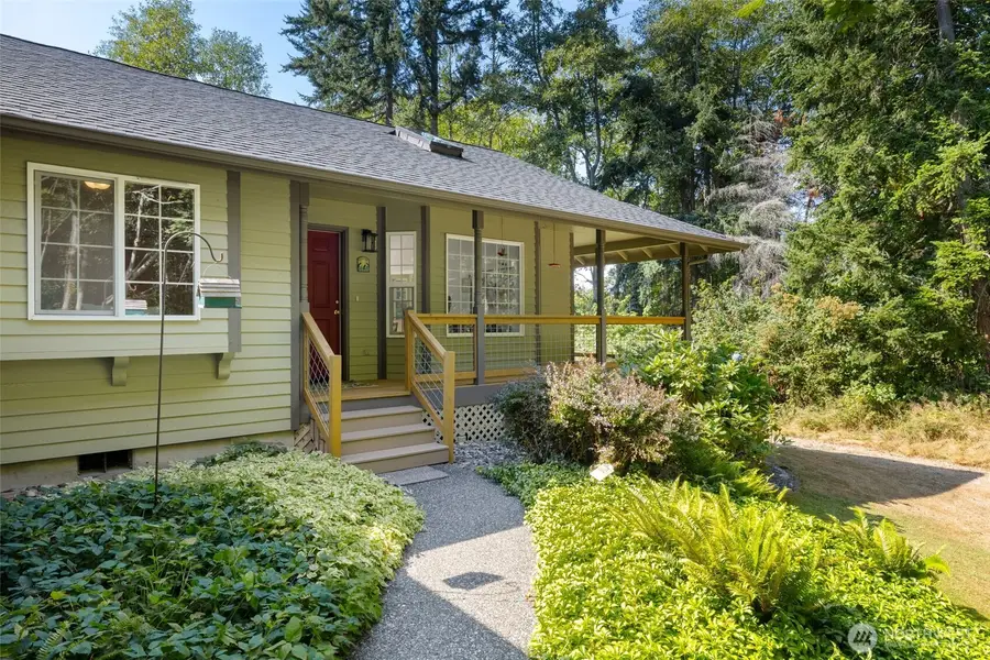 3388 Leroy Circle, Clinton, WA 98236 - #2